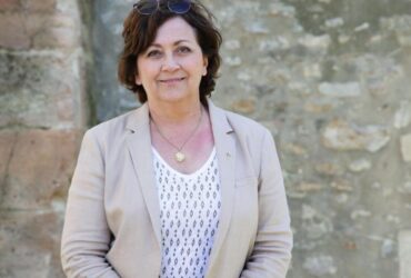 Épouse Olivier Marleix